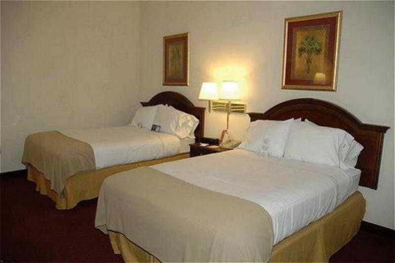 Holiday Inn Express Myrtle Beach-Broadway At The Beach By Ihg Exteriör bild