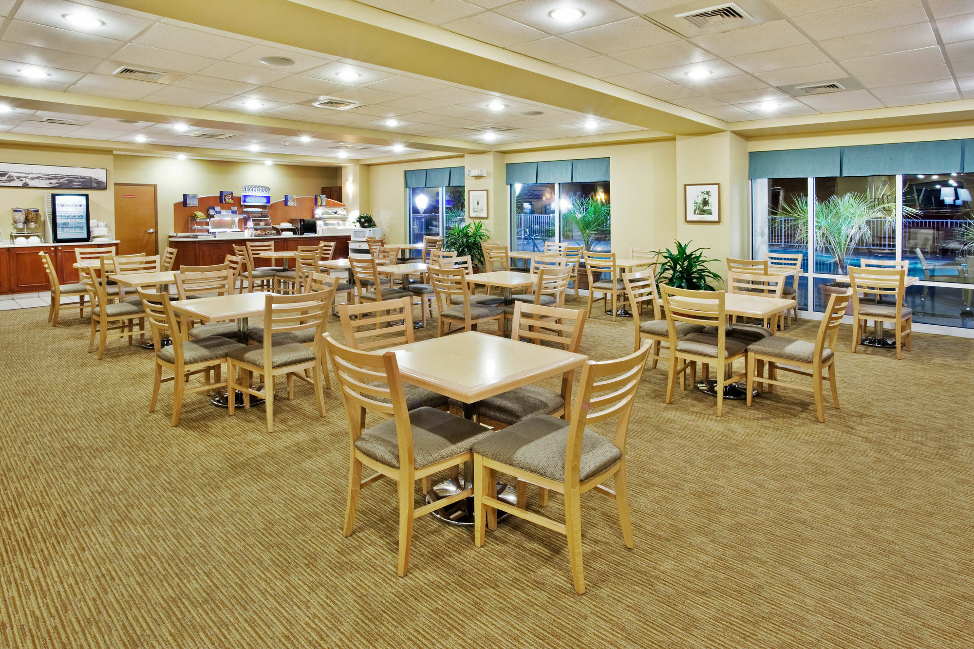 Holiday Inn Express Myrtle Beach-Broadway At The Beach By Ihg Exteriör bild